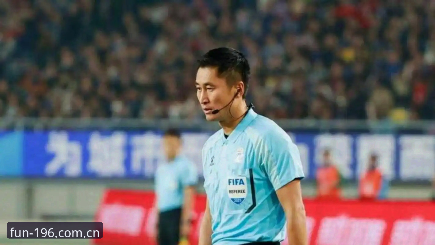 执裁世界杯的裁判不看评论 vs 你天天盯着比分：区别在哪里？